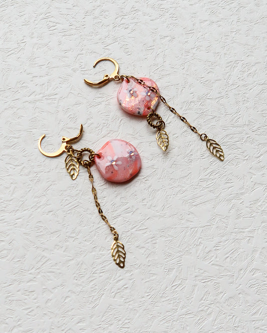 Boucles d’oreilles Jardin Rosé – Pâte polymère & acier inoxydable